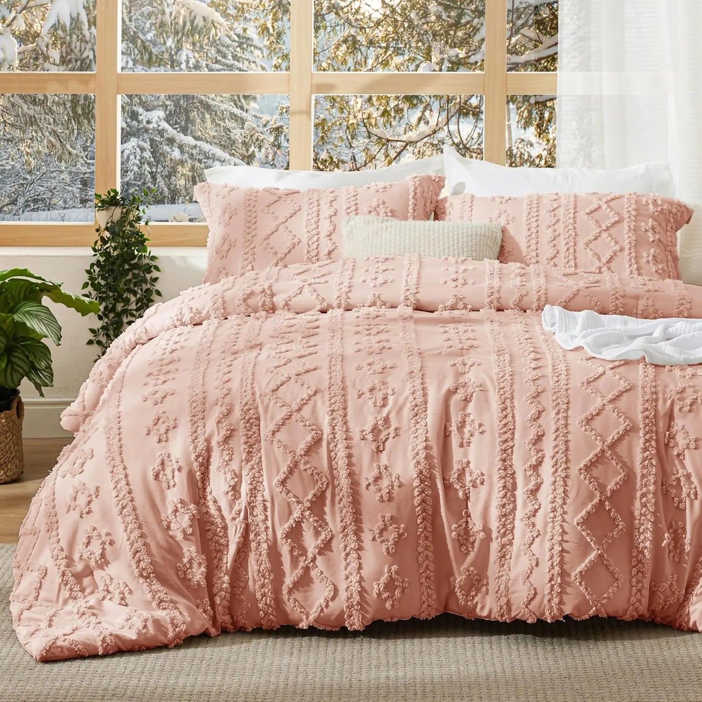 Bedsure Tufted Boho 3‑Piece Comforter Set, GentleSoft Embroidery Jacquard Oversized Farmhouse Shabby Chic Bedding for All Seasons