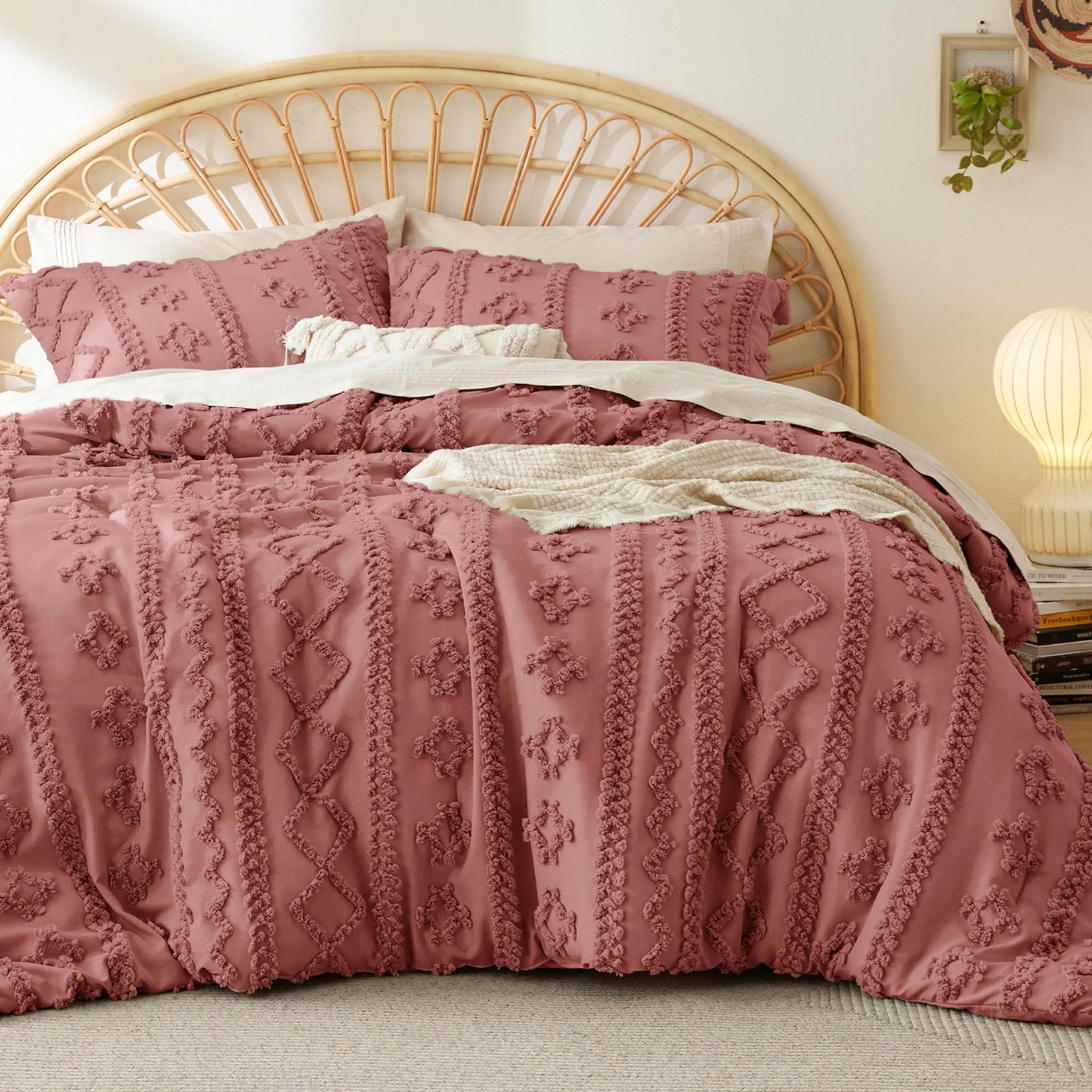 Bedsure Tufted Boho 3‑Piece Comforter Set, GentleSoft Embroidery Jacquard Oversized Farmhouse Shabby Chic Bedding for All Seasons