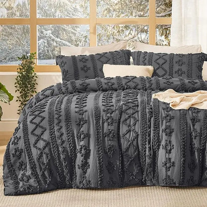 Bedsure Tufted Boho 3‑Piece Comforter Set, GentleSoft Embroidery Jacquard Oversized Farmhouse Shabby Chic Bedding for All Seasons